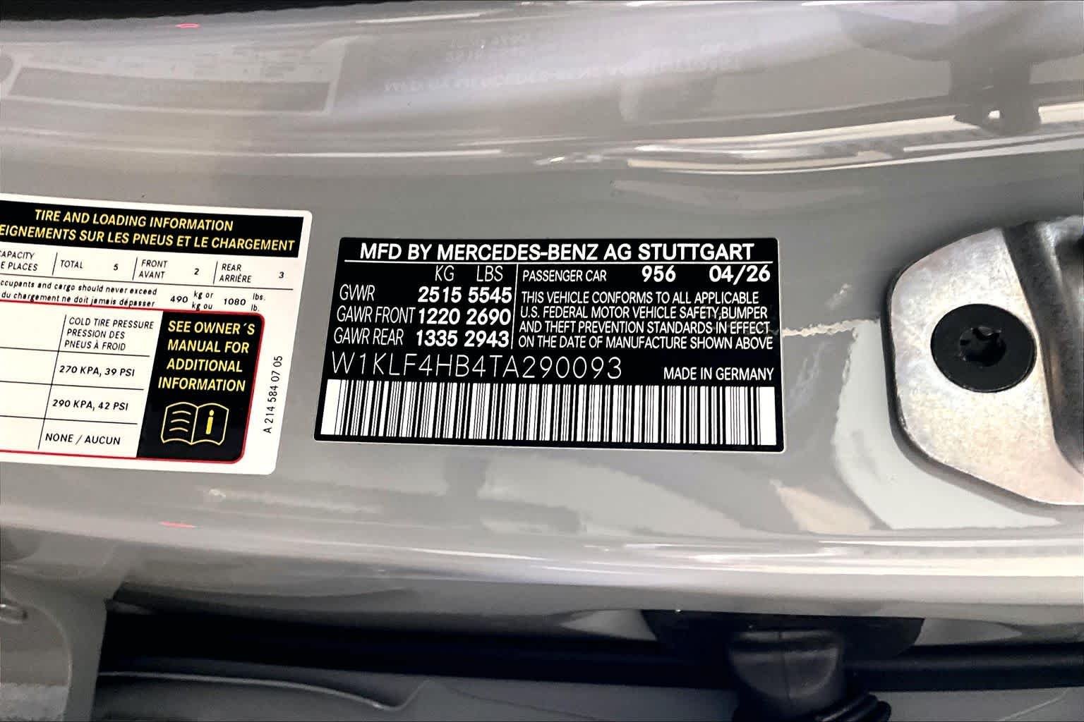 New 2026 MANUFAKTUR Alpine Grey Mercedes-Benz E 350 image 12