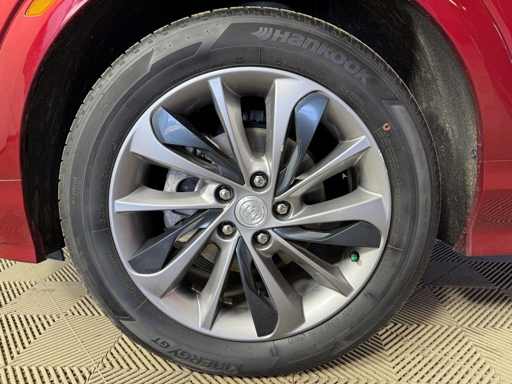 Used 2023 Red Buick Select image 20