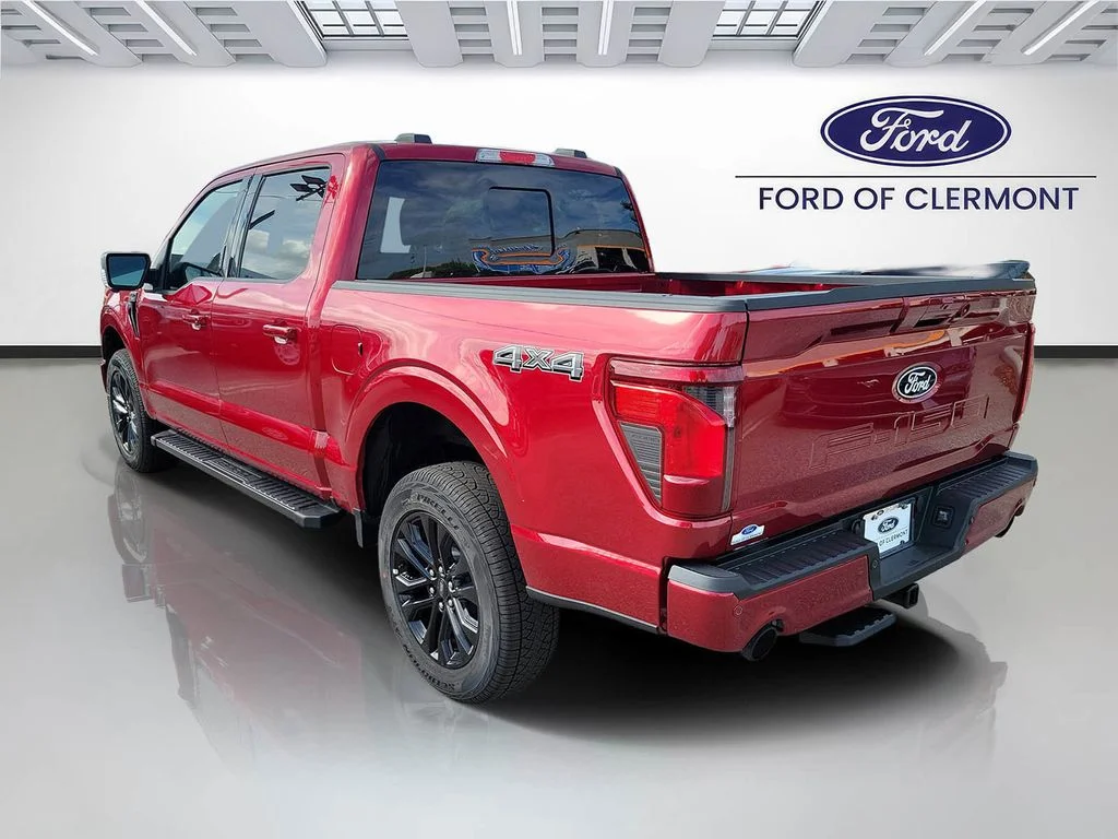 New 2026 Ruby Red Metallic Tinted Clearcoat Ford XLT image 3
