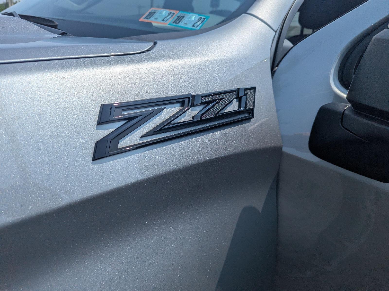 Used 2025 Sterling Gray Metallic Chevrolet RST image 39
