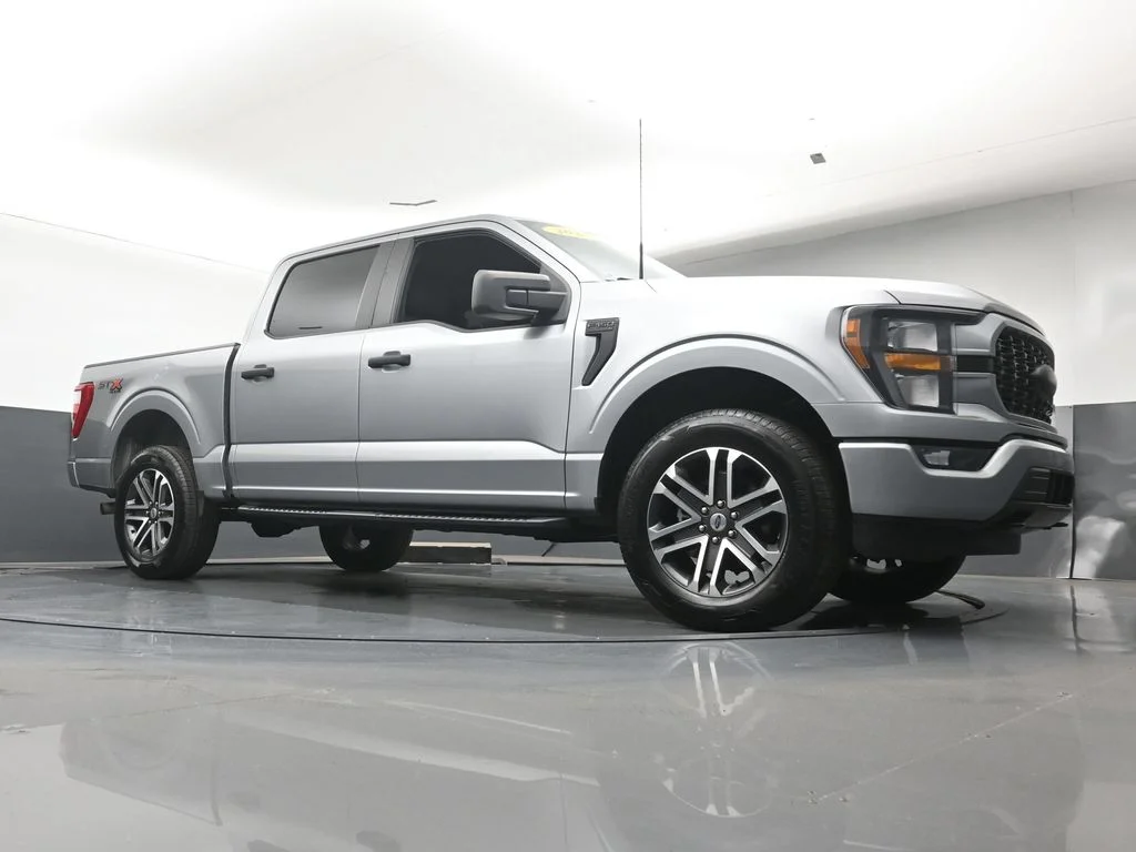 Certified Used 2023 Silver Ford XL image 25