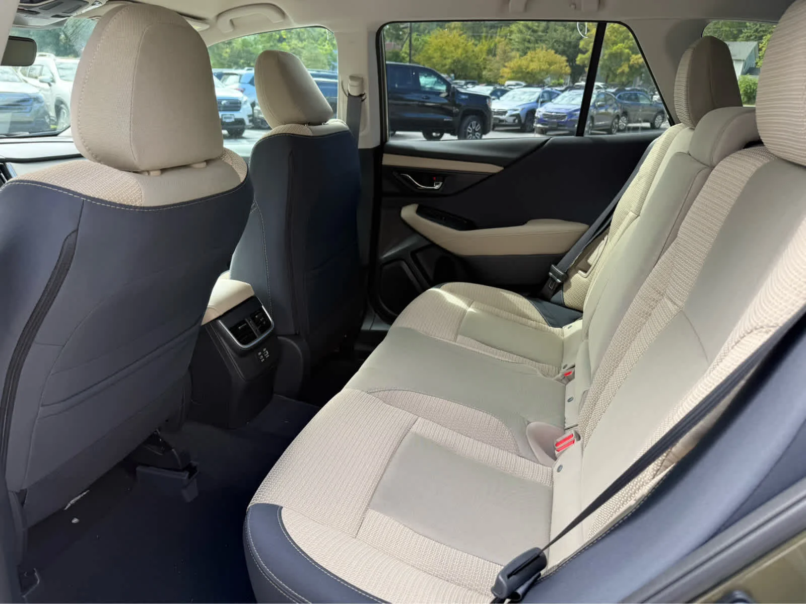 New 2025 GREEN Subaru Premium image 23