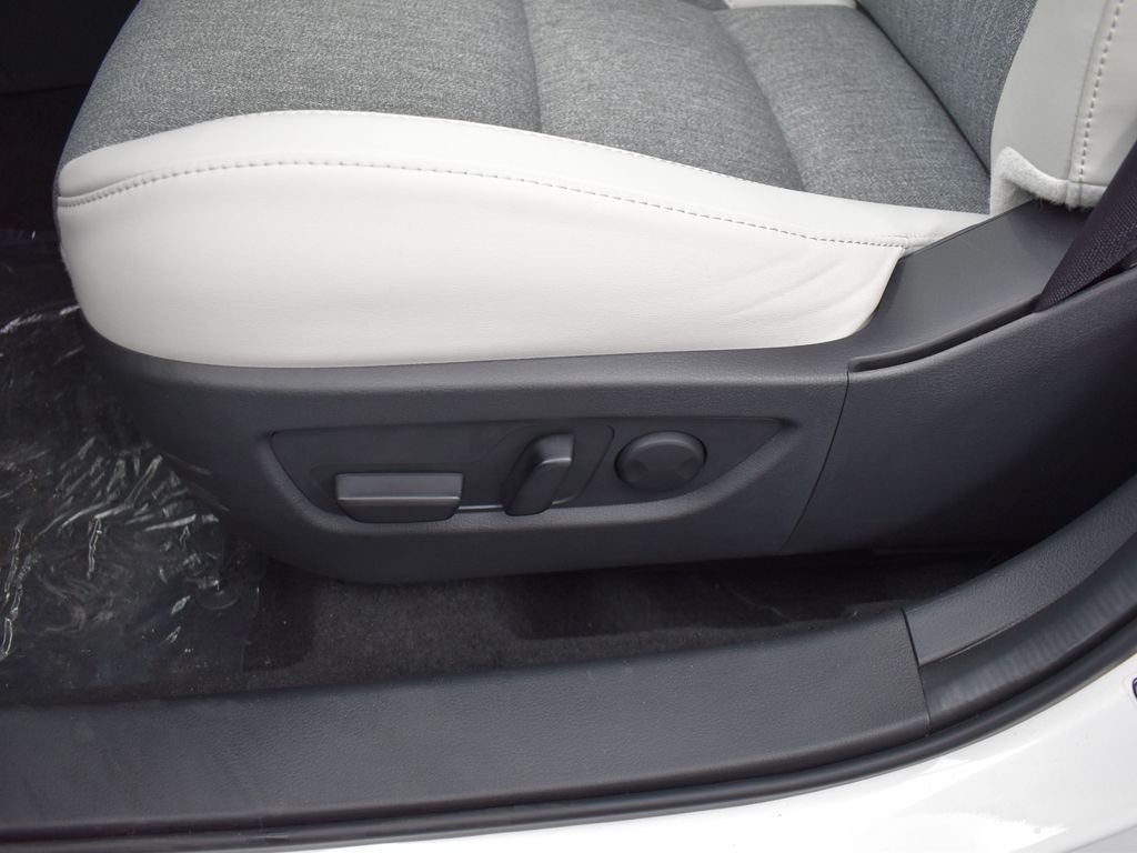 2026 Mazda CX-30 Aire Edition - Photo 9