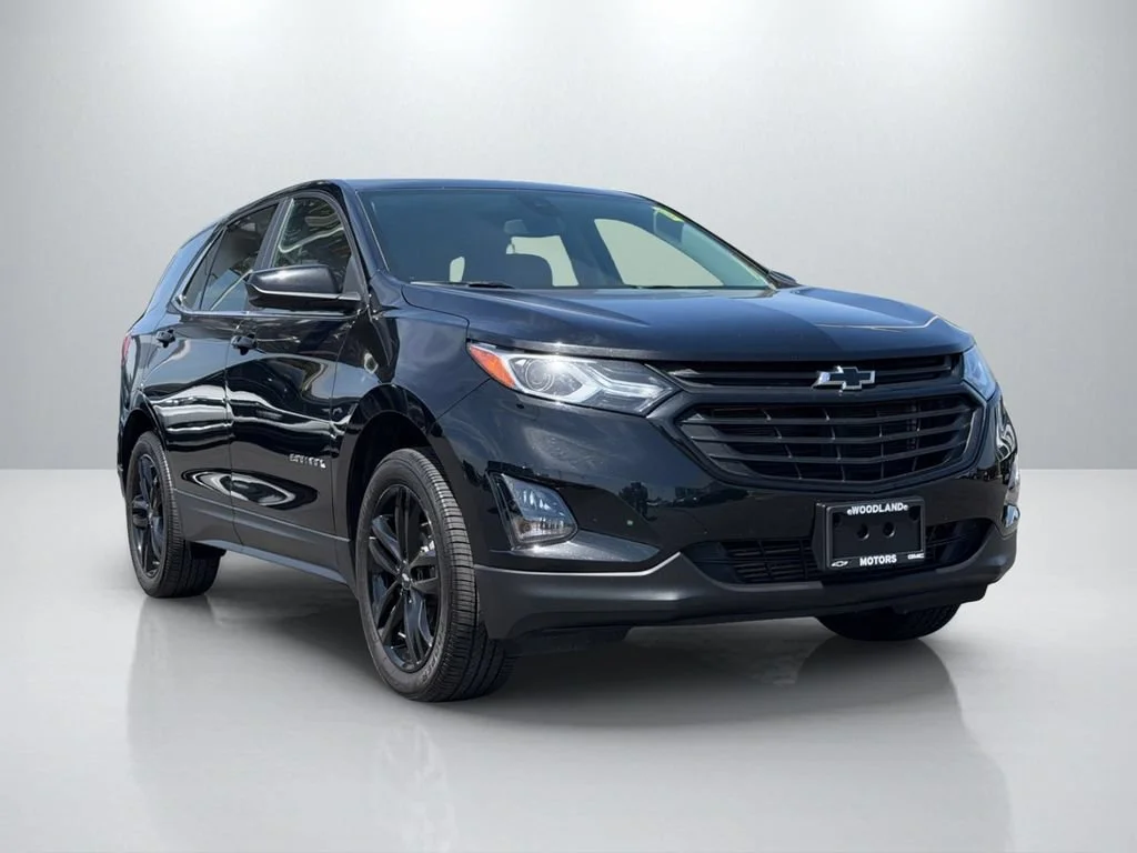 Used 2021 MOSAIC BLACK METALLIC Chevrolet LT image 1