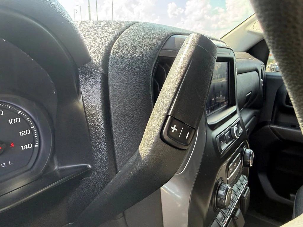 Used 2021 Gray Chevrolet Custom image 37