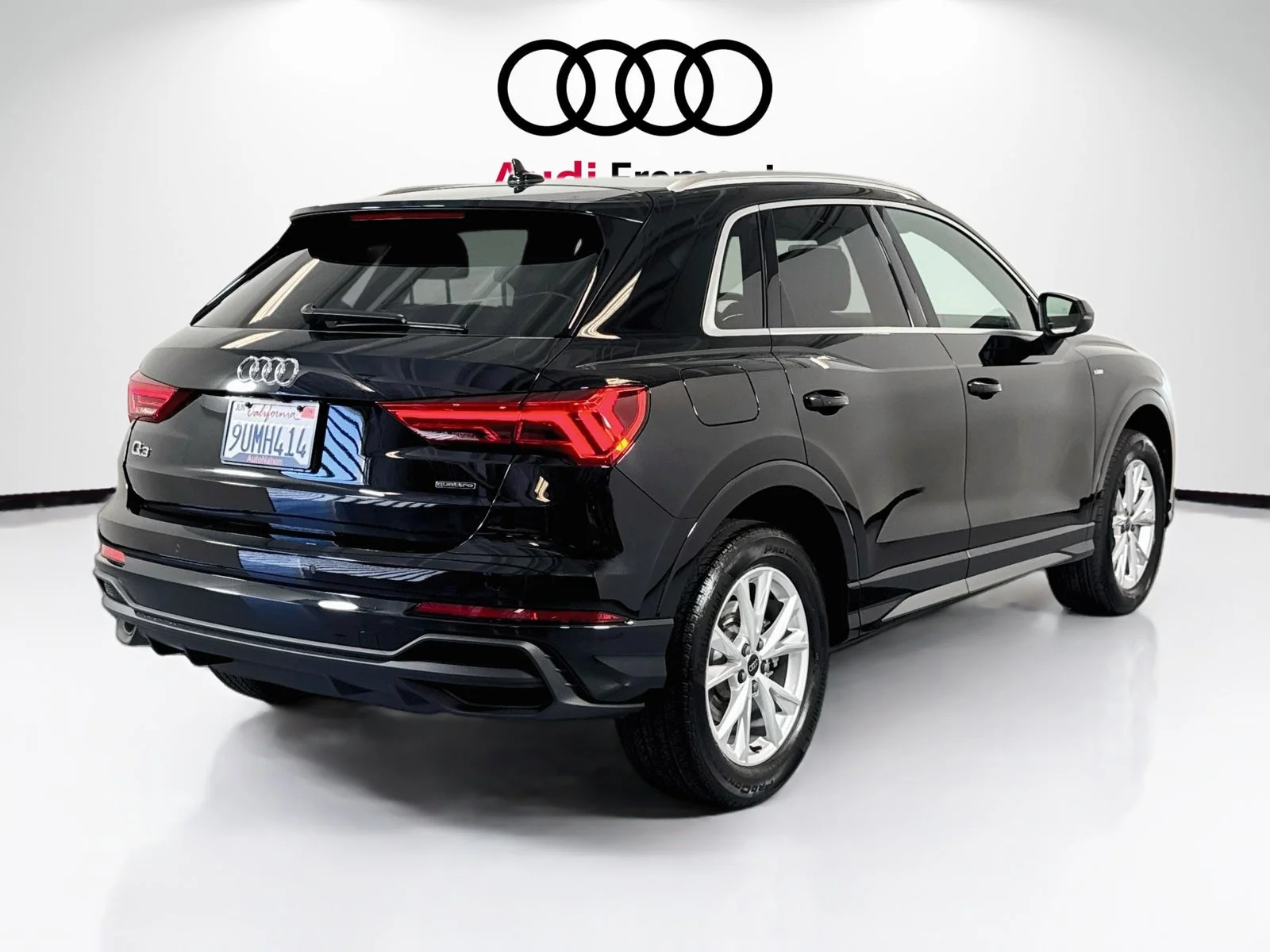 Used 2025 Mythos Black Audi S line Premium Plus image 5