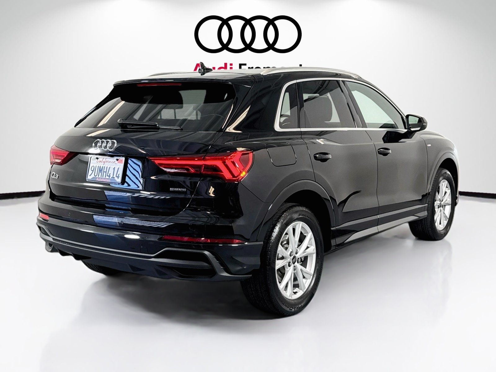 Used 2025 Mythos Black Audi S line Premium Plus image 5