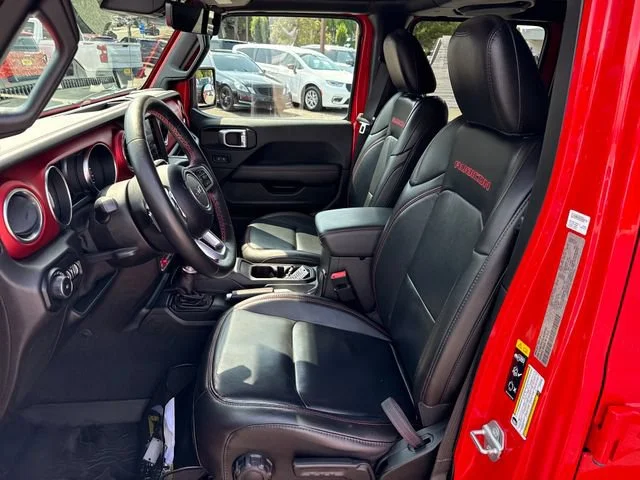 Used 2020 Firecracker Red Clearcoat Jeep Unlimited Rubicon image 14