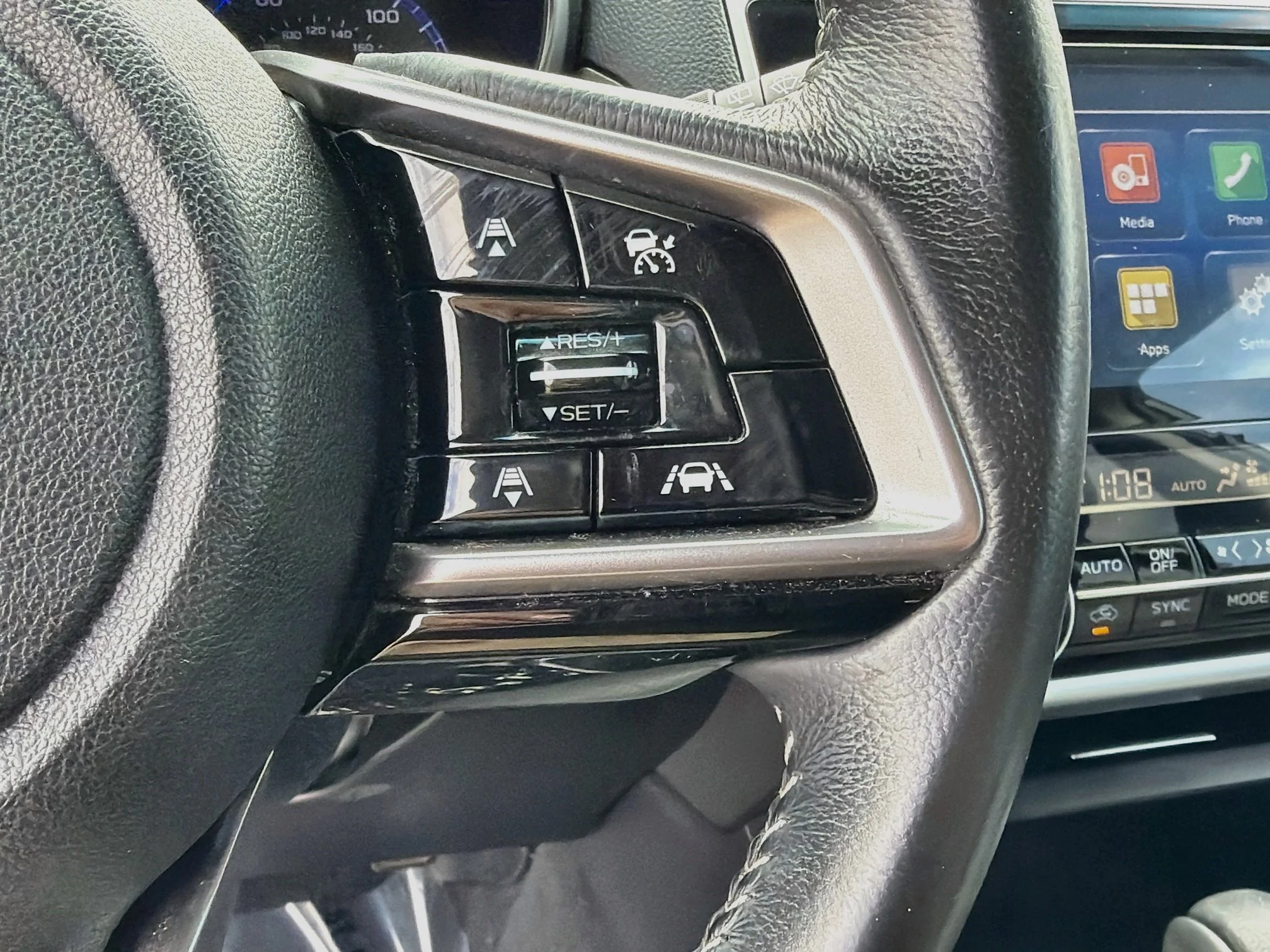 Used 2018 Magnetite Gray Metallic Subaru Limited image 36
