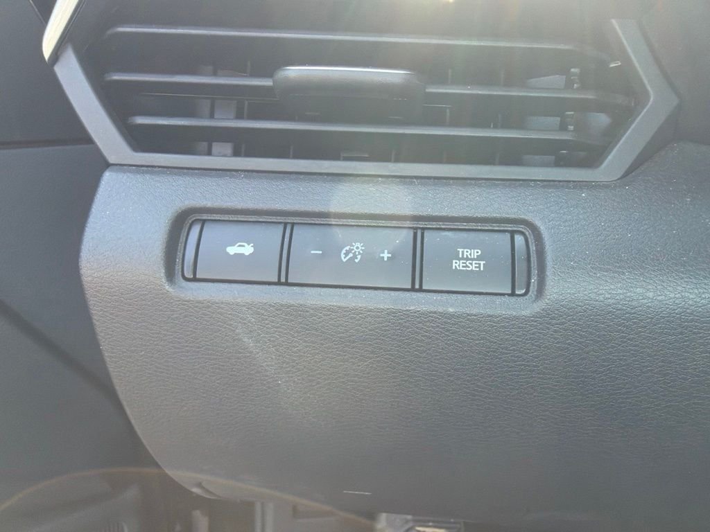 Used 2025 Black Nissan 2.5 SV image 28