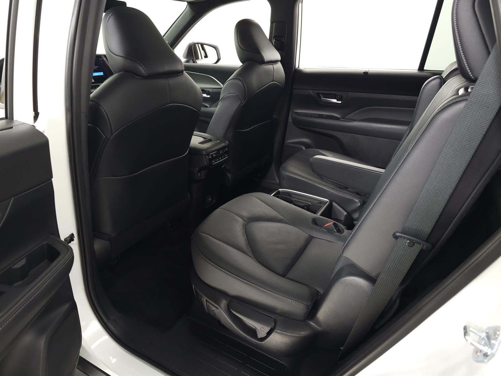 Used 2026 White Toyota Nightshade image 30