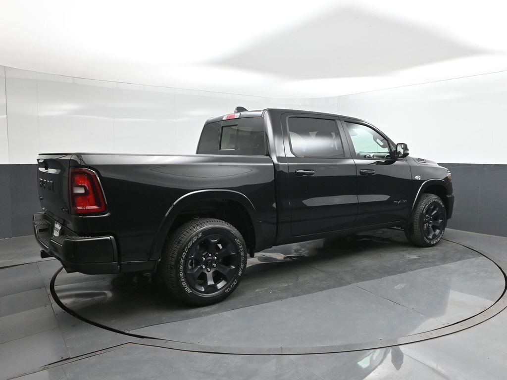 New 2026 Diamond Black Crystal Pearlcoat RAM Big Horn/Lone Star image 15