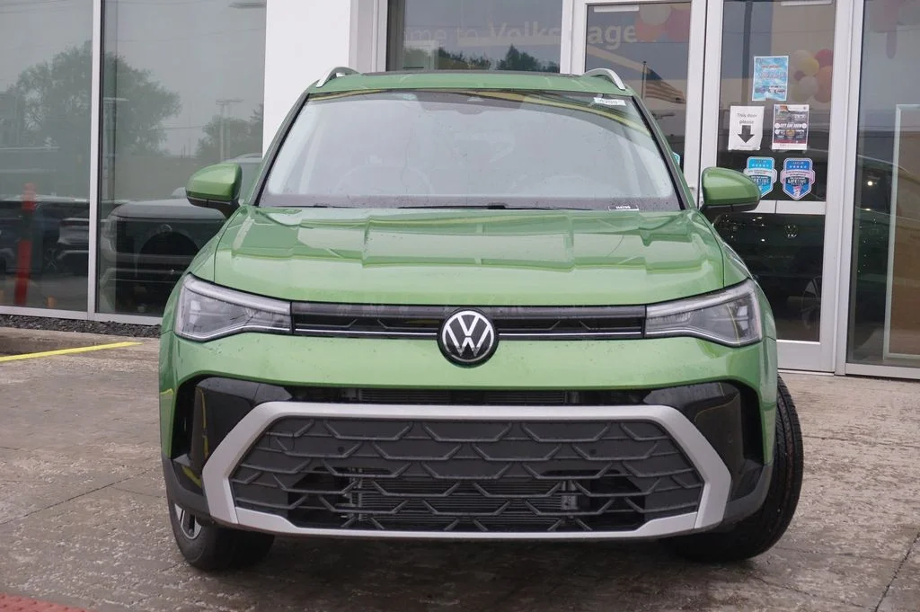 New 2026 Green Volkswagen 1.5T SE image 5