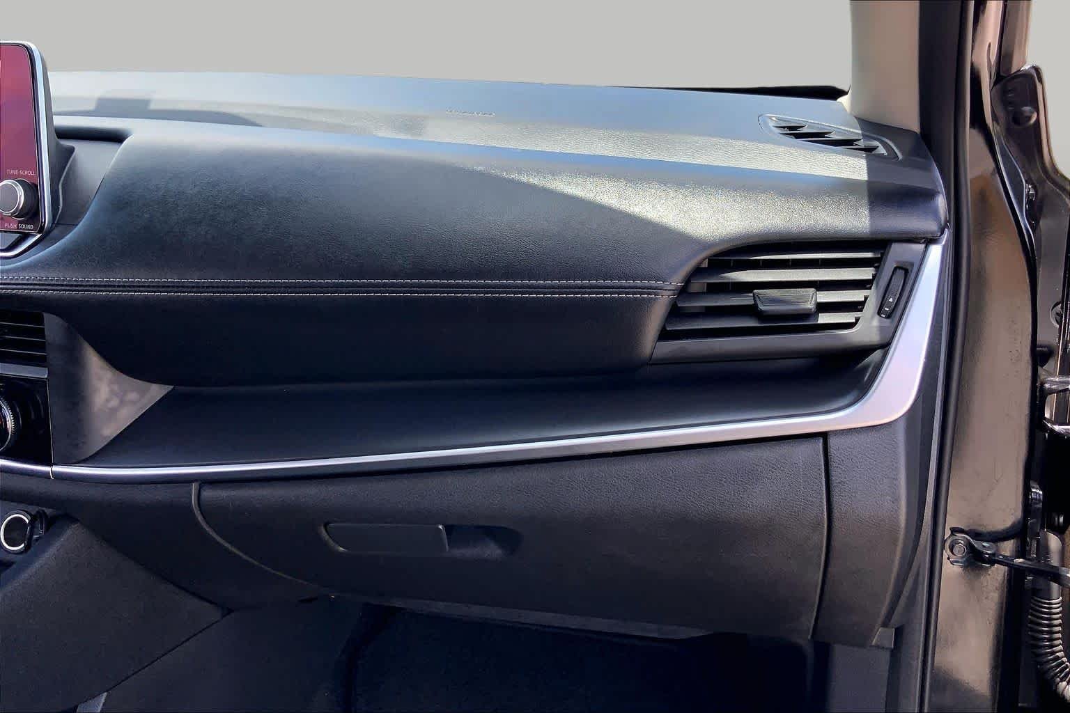 Used 2024 Super Black Nissan S image 18
