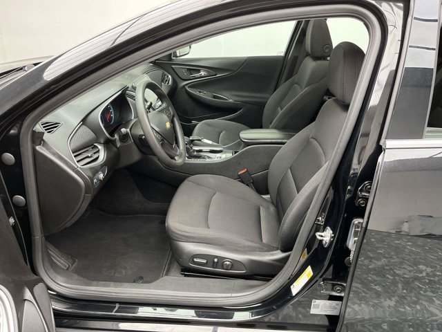 Used 2024 Mosaic Black Metallic Chevrolet LT image 3