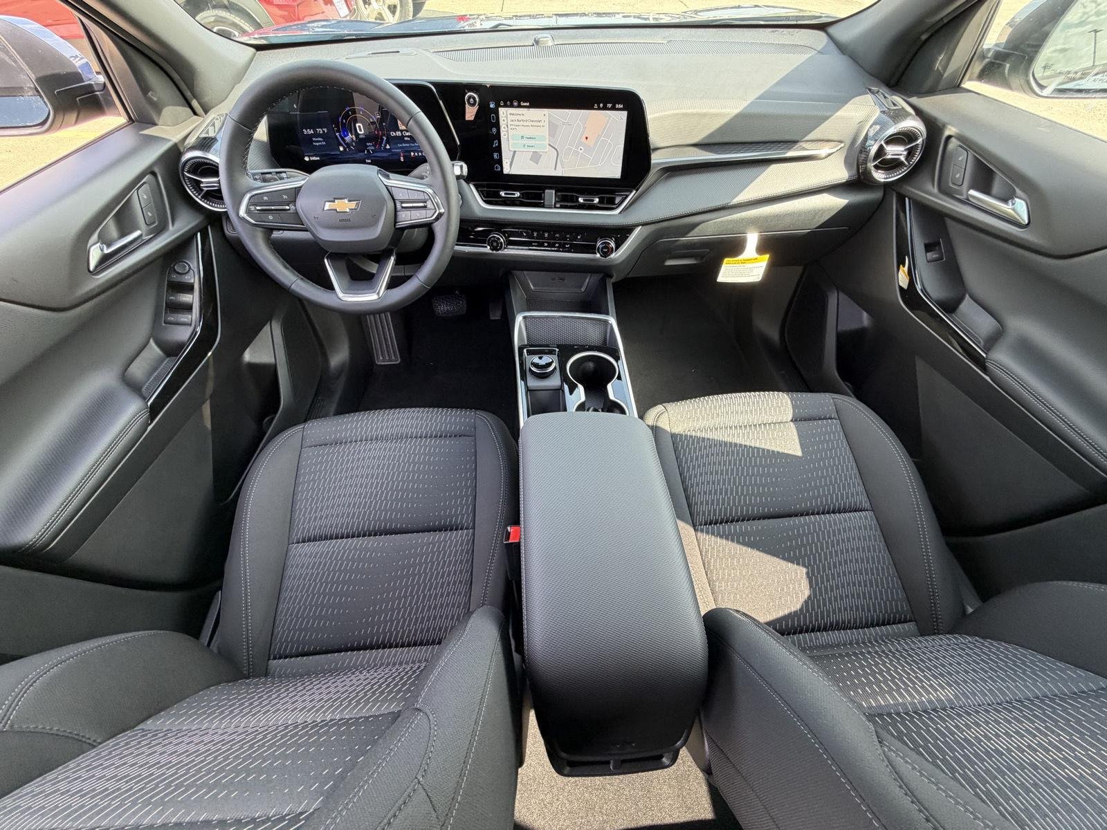 2027 Chevrolet Equinox LT - Photo 23