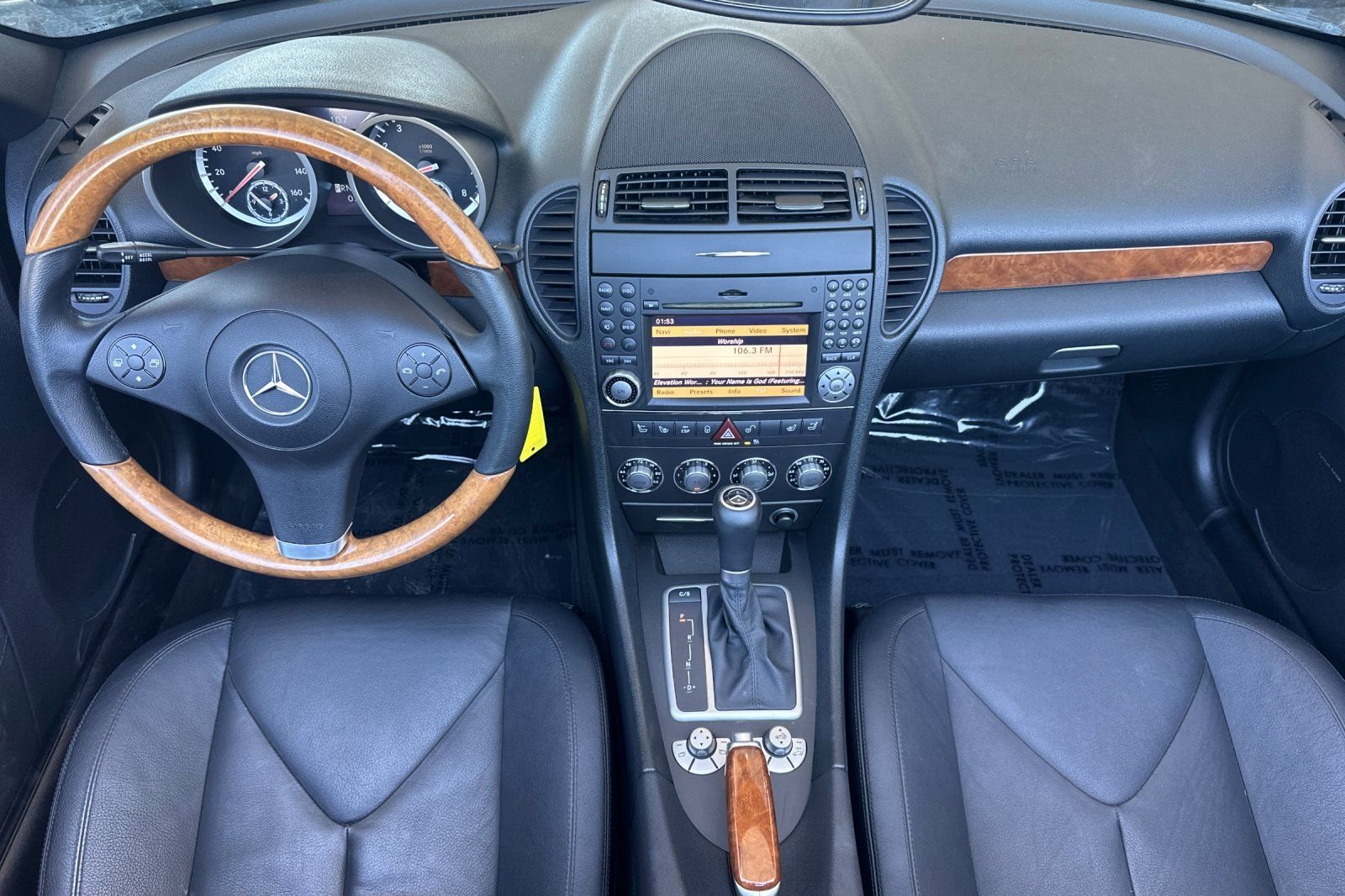Used 2009 Silver Mercedes-Benz SLK 300 image 14