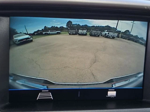 Used 2022 White GMC AT4 w/Cloth image 23