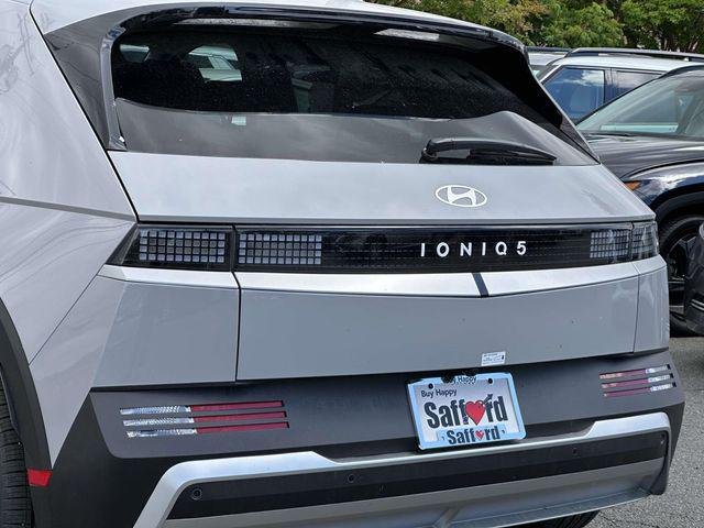 New 2026 Gray Hyundai SE image 11