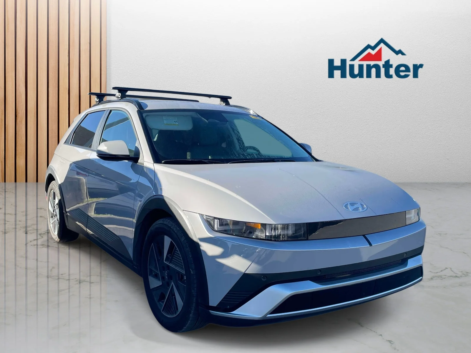 Used 2025 Cyber Gray Hyundai SEL image 1