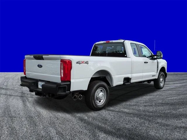 New 2026 Oxford White Ford F-350® XL image 4