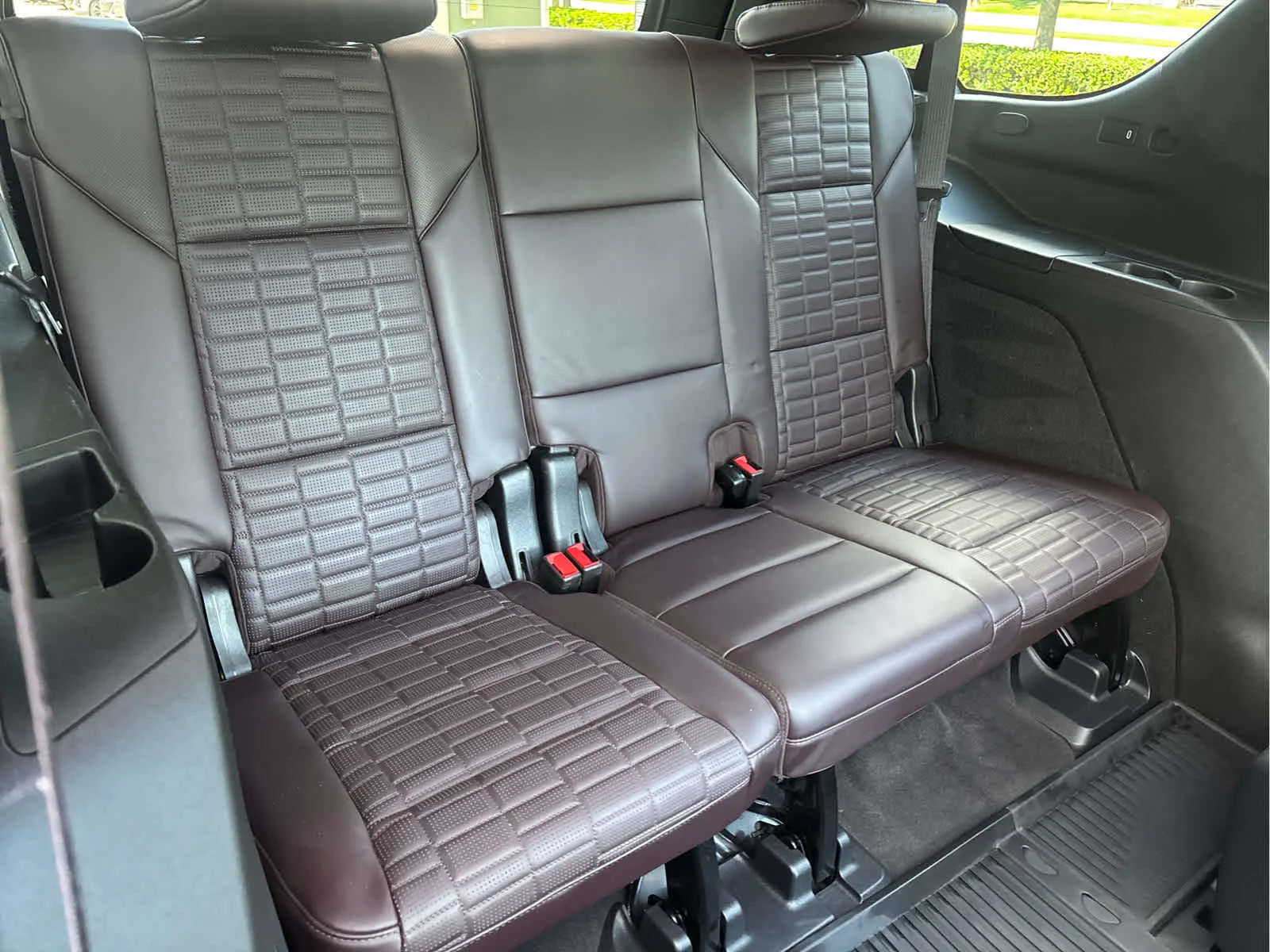 Used 2022 Infrared Tintcoat Cadillac Premium Luxury Platinum image 16