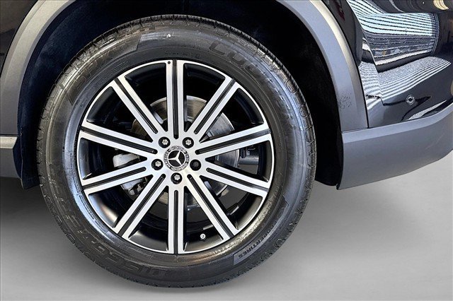 New 2026 Obsidian Black Metallic Mercedes-Benz GLE 350 image 59