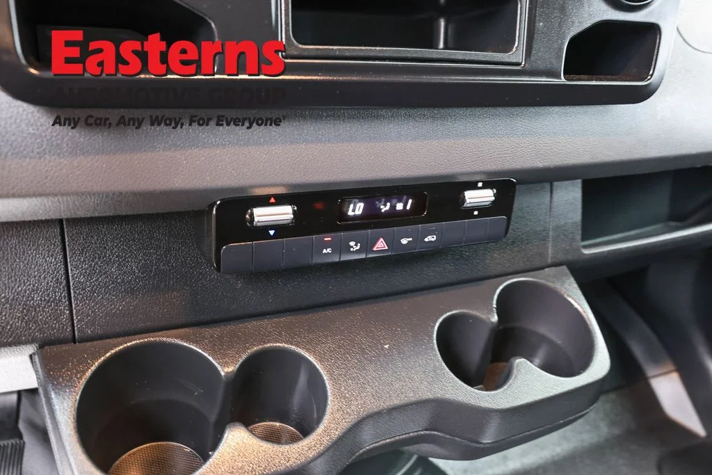 Used 2019 White Freightliner Base image 17