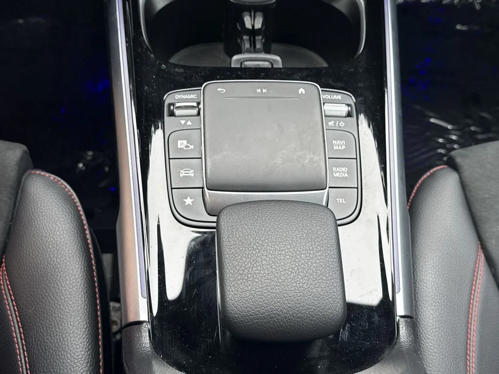 Used 2023  Mercedes-Benz 300 image 20