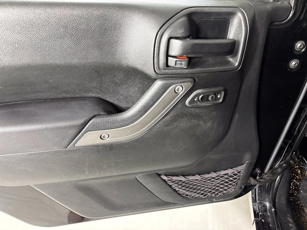 Used 2018 Black Jeep Unlimited Sport image 21