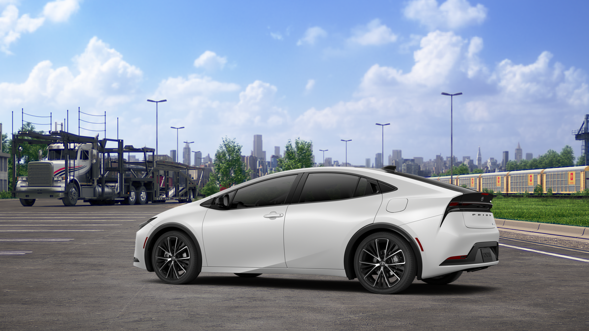 New 2027 Wind Chill Pearl Toyota Limited image 5