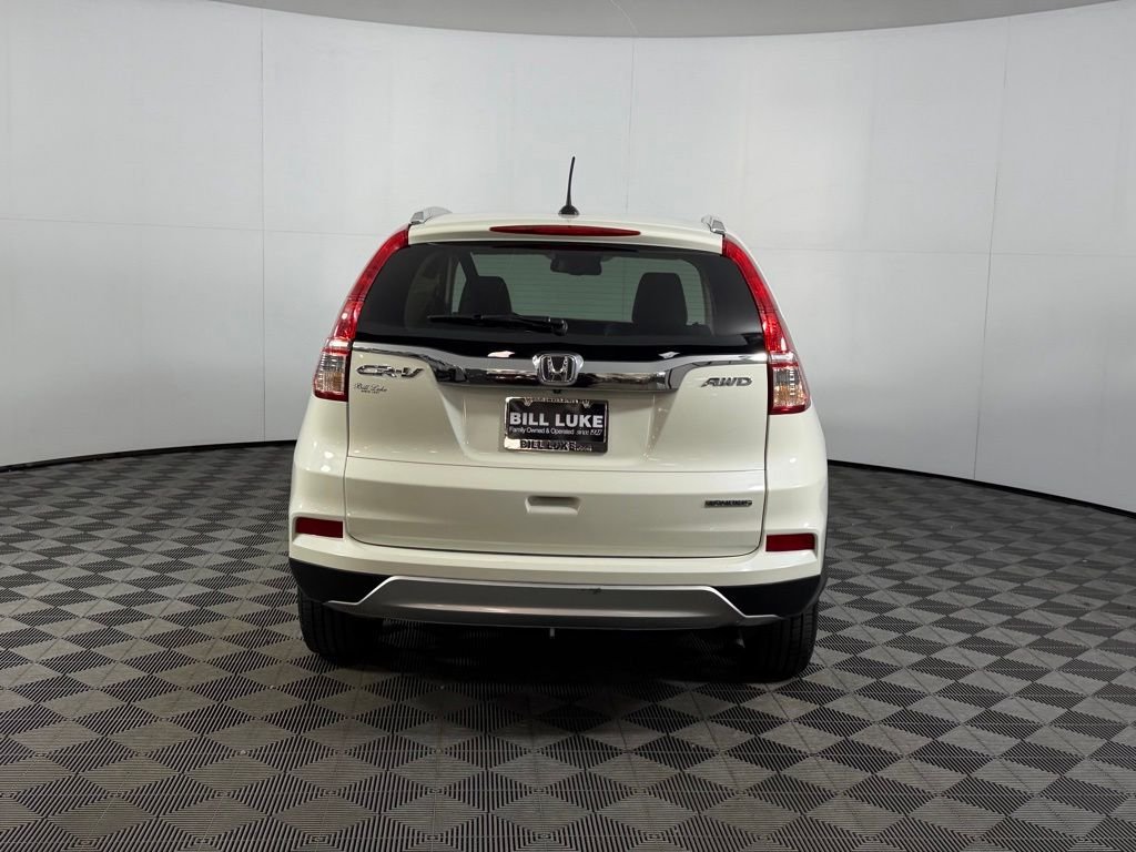 Used 2016 White Honda Touring image 7