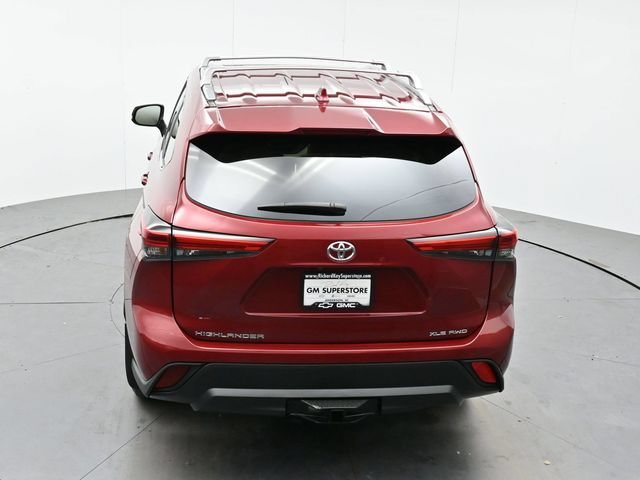 Used 2022 Ruby Flare Pearl Toyota XLE image 39