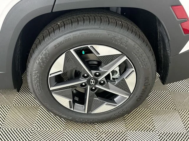 New 2026 Hyundai TUCSON SEL