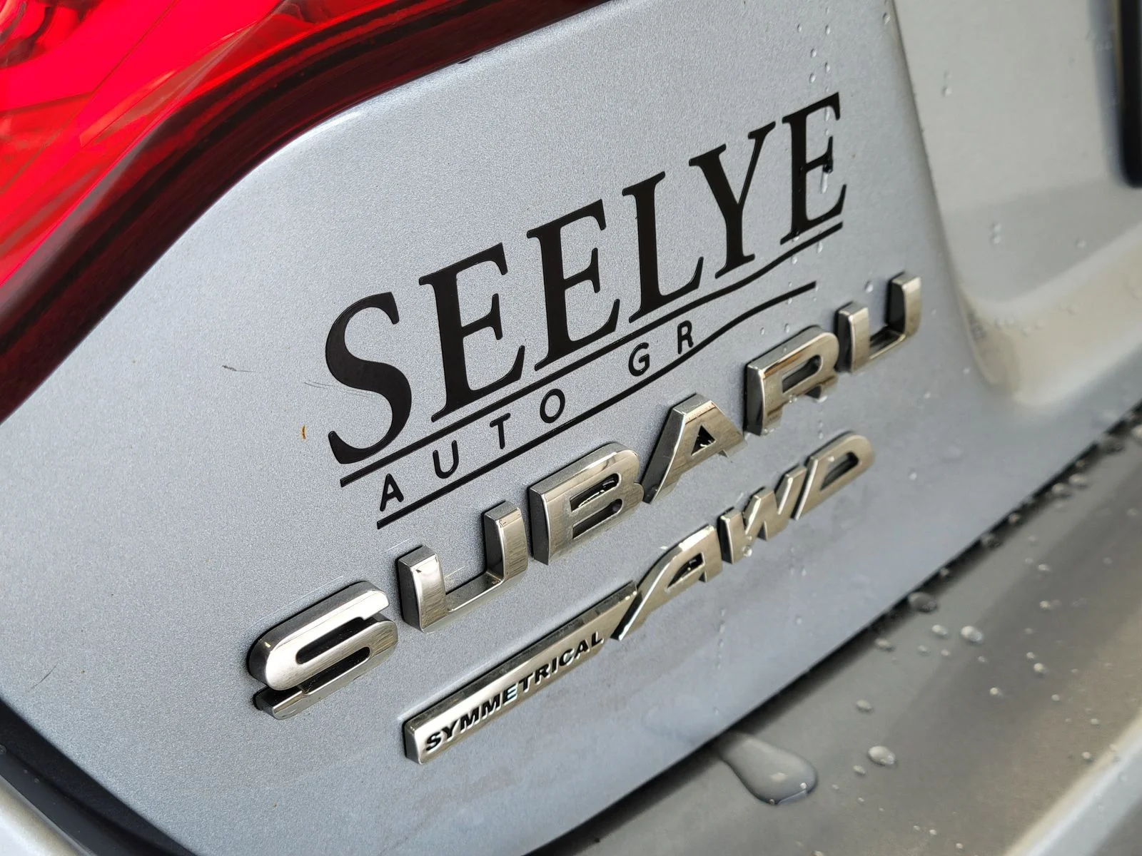 Used 2017 Silver Subaru 2.5i image 29