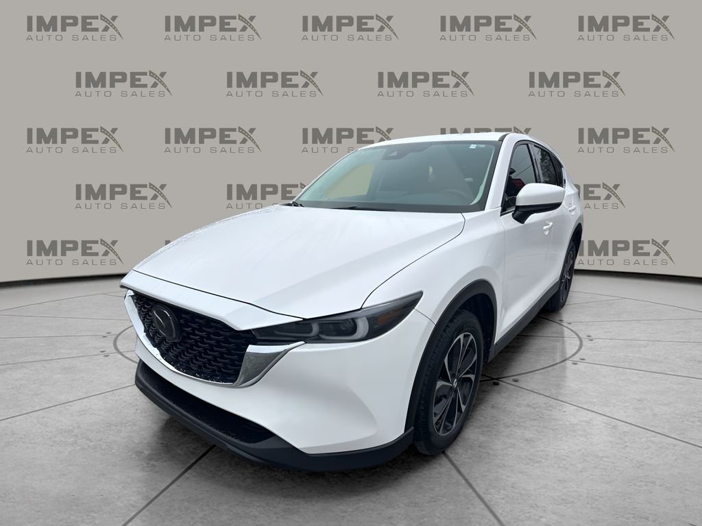 2022 Mazda CX-5 S Premium package