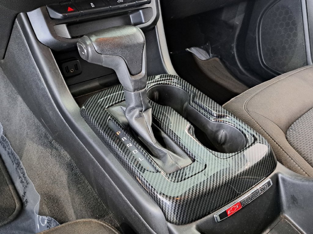 Used 2020 Gray Chevrolet LT image 17