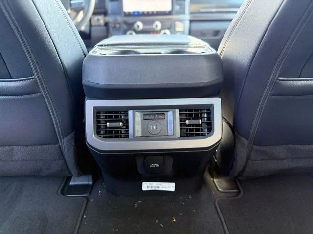 New 2026 Agate Black Metallic Ford F-250® Lariat® image 27