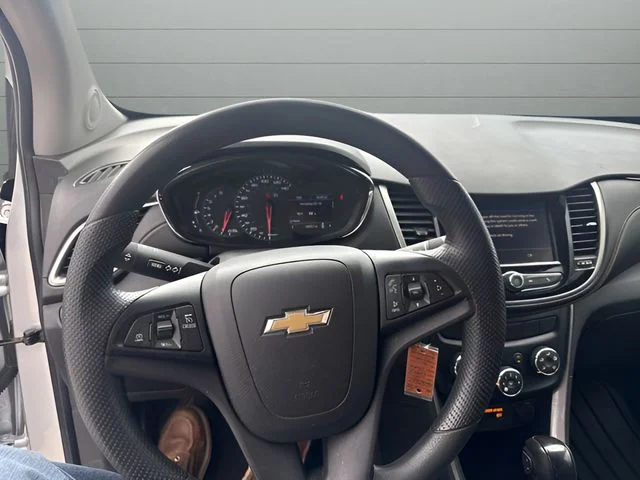 Used 2020 Silver Chevrolet LS image 10