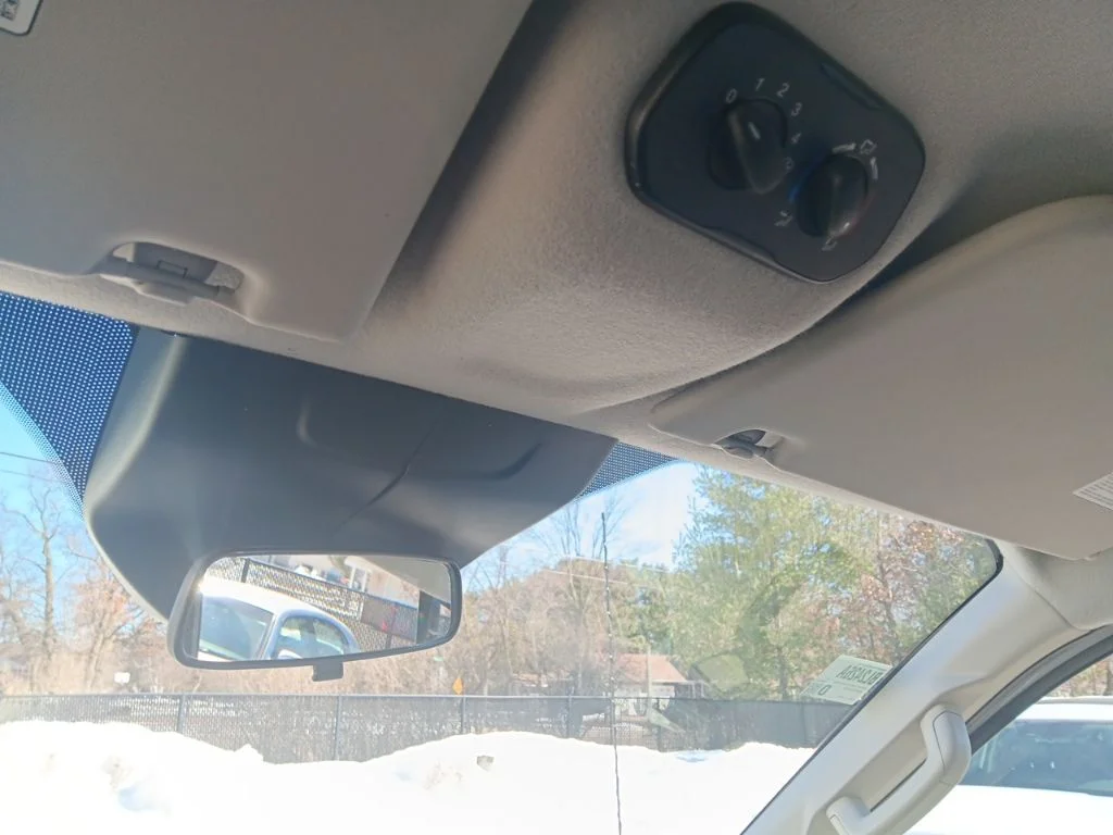Used 2018 Oxford White Ford XLT image 23