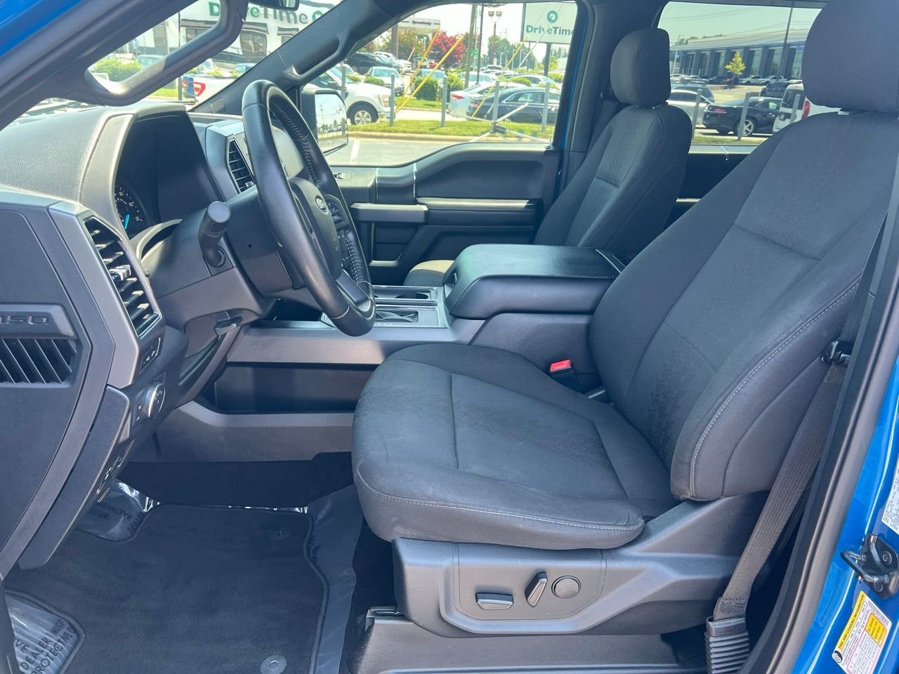 Used 2019 Blue Ford XLT image 13
