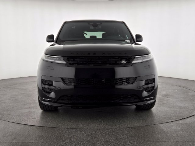 New 2026 Santorini Black Land Rover Dynamic SE image 8