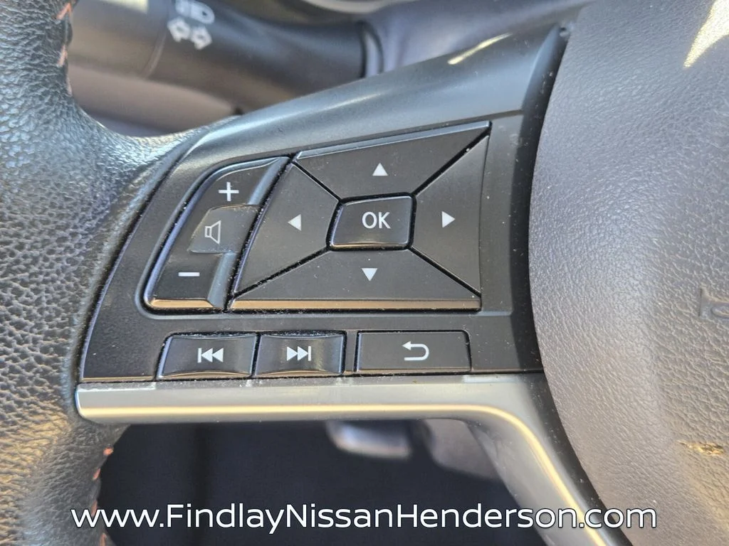Certified Used 2020  Nissan SR image 22