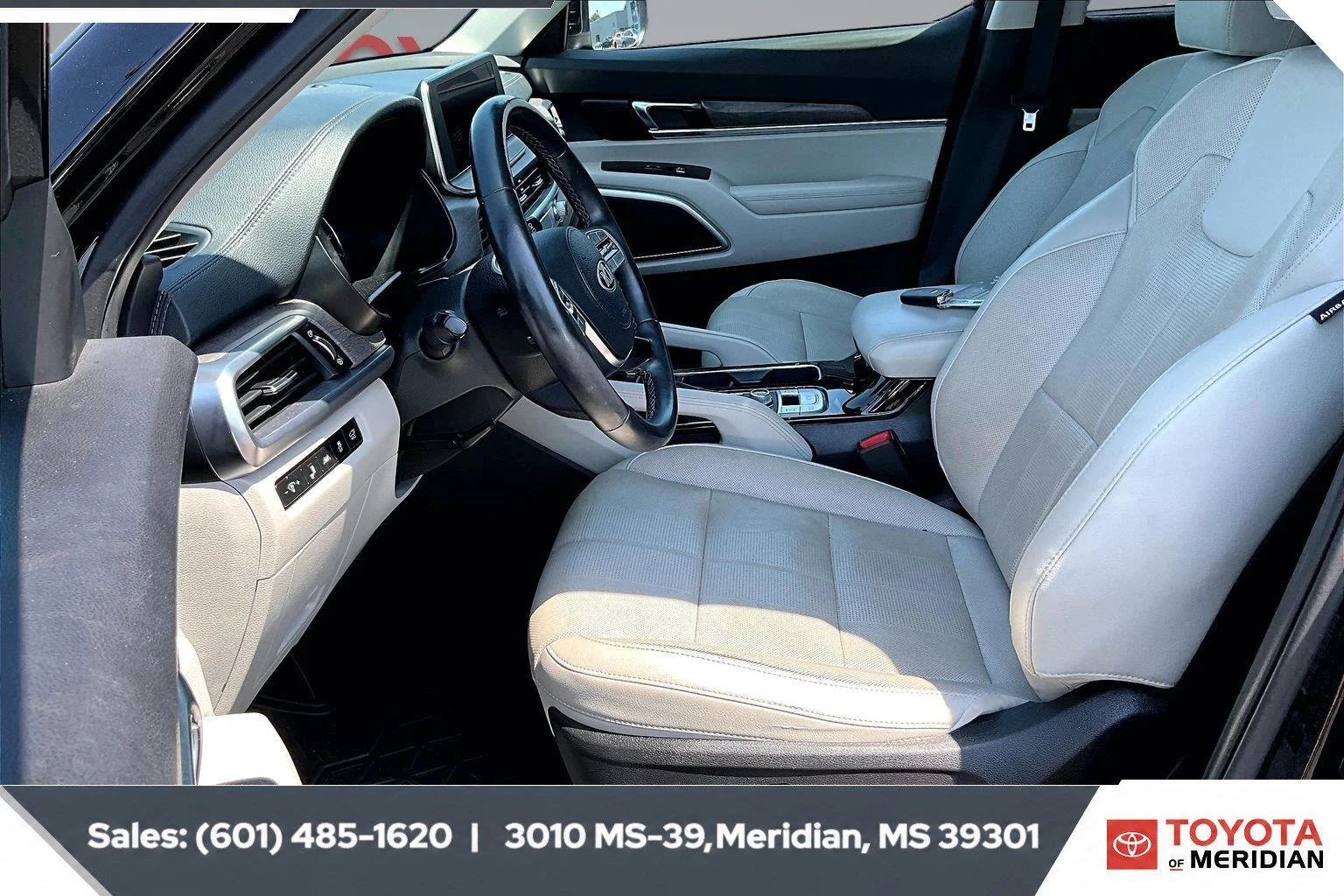 Used 2021 Ebony Black Kia EX image 18