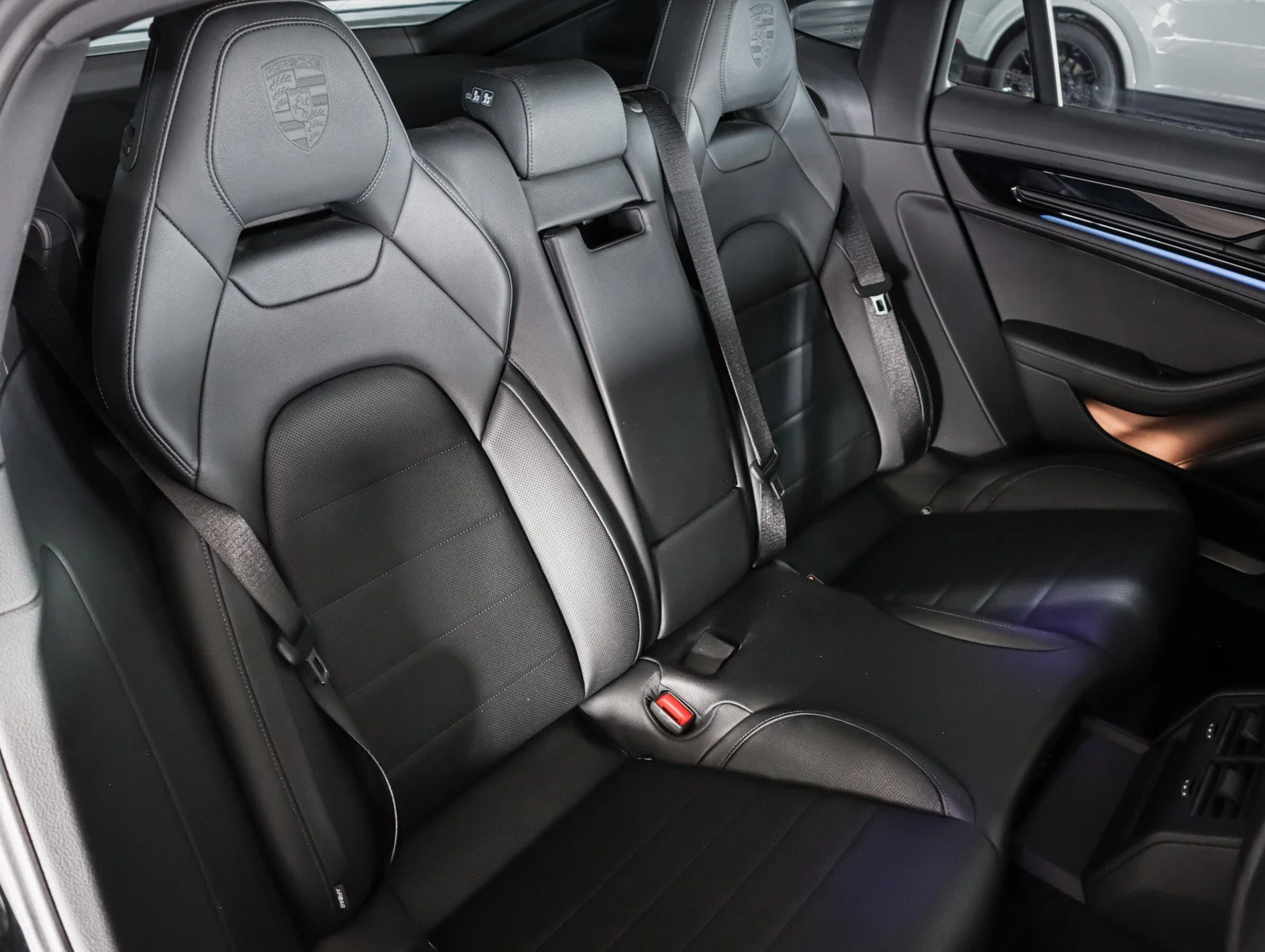 Used 2025 Black Porsche  image 6