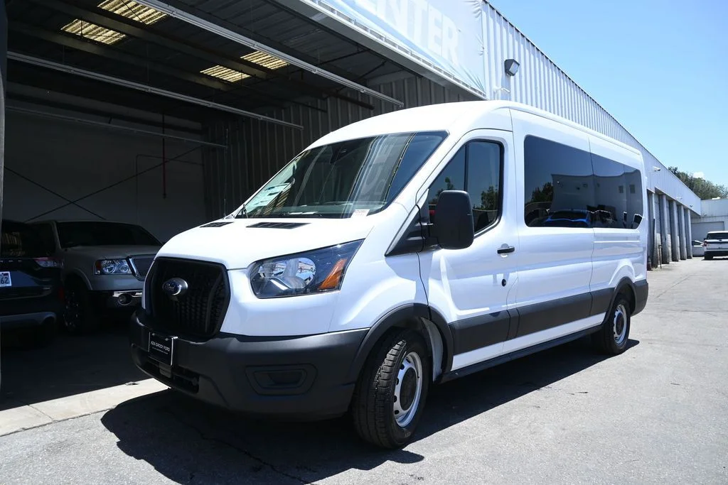 New 2025 White Ford XL image 6