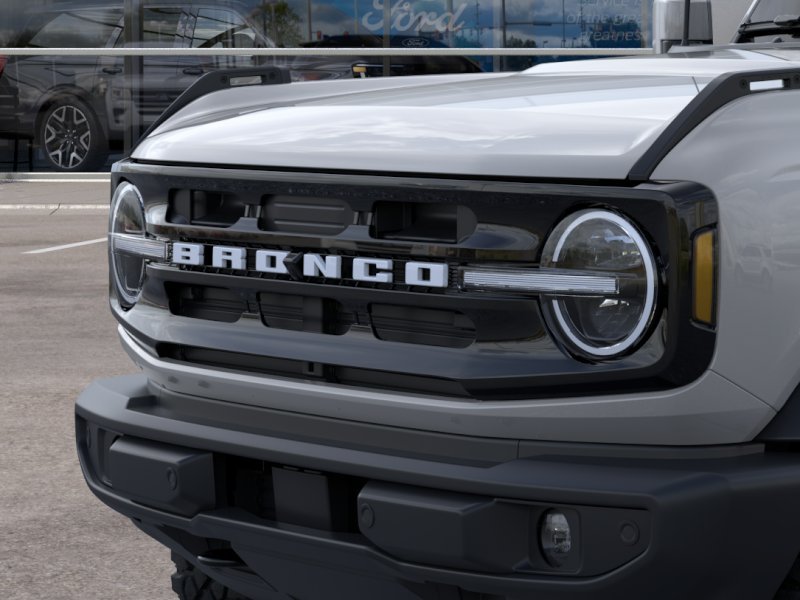 New 2026 Avalanche Gray Ford Outer Banks image 20