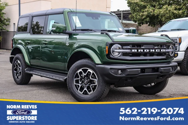 2025 Ford Bronco Outer Banks®