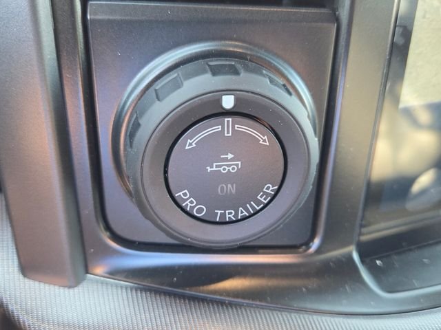 New 2026 Carbonized Gray Metallic Ford Lariat image 54