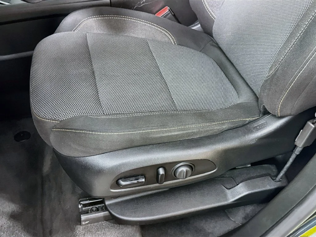 Used 2020 Gray Chevrolet LT image 23